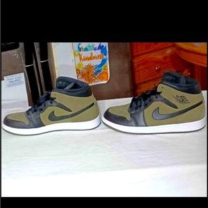 Size 10 Jordan 1 Mid Olive Canvas
